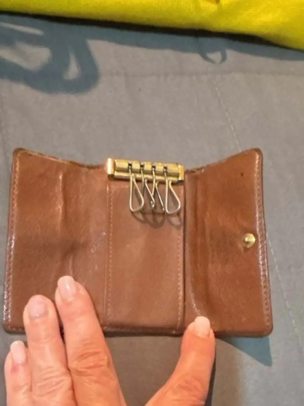 Louis Vuitton Monogram Vintage Multicles 4 Ring Key Holder